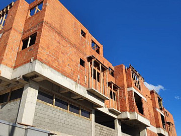 Lindo apto � venda com piscina, elevador